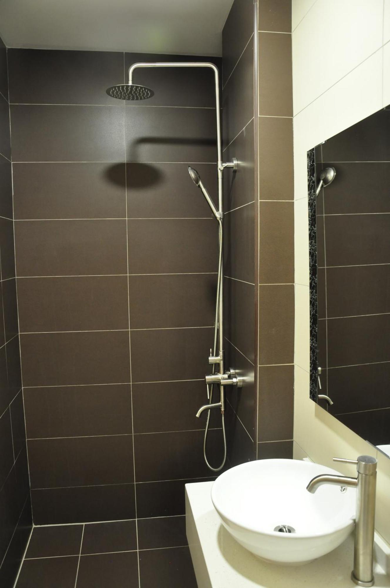 Frazel Inn Hotel Parit Buntar Exteriér fotografie