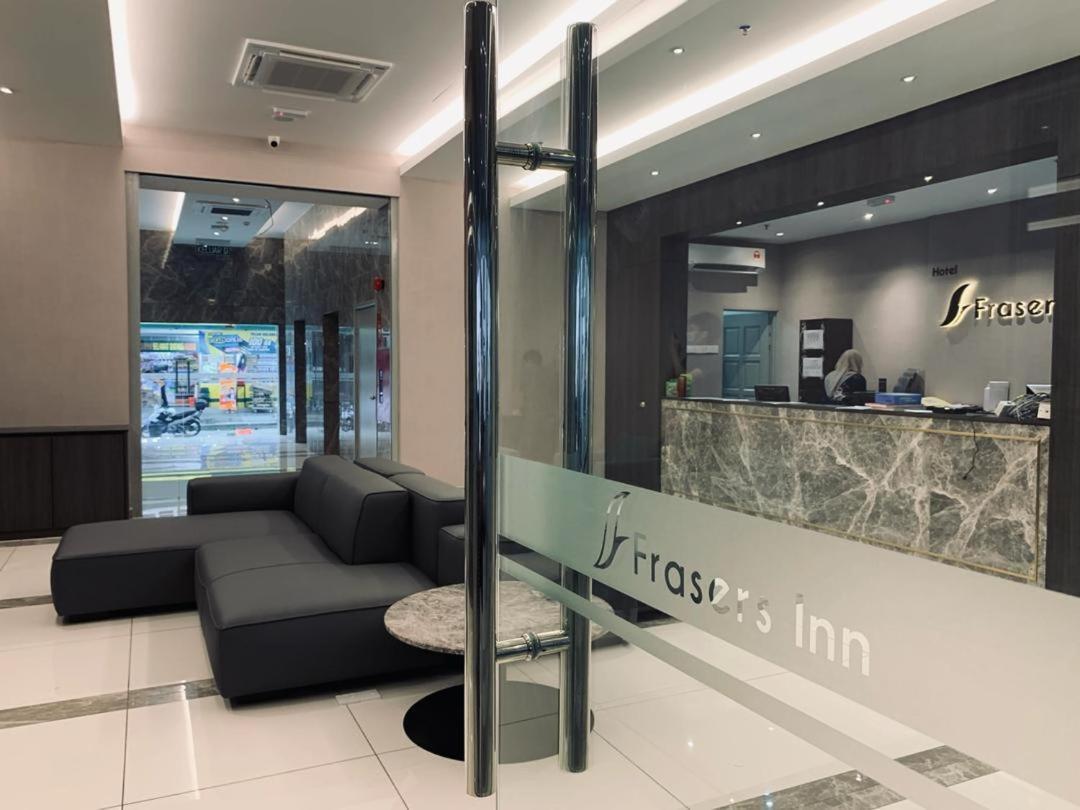 Frazel Inn Hotel Parit Buntar Exteriér fotografie
