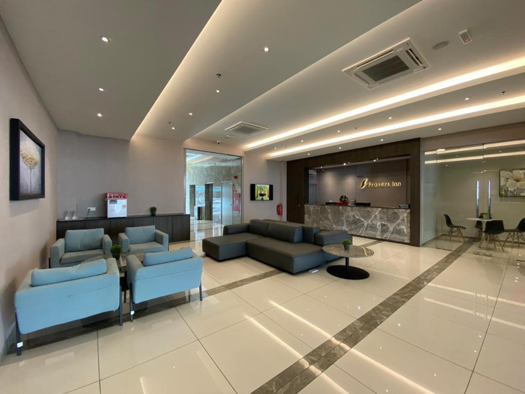 Frazel Inn Hotel Parit Buntar Exteriér fotografie